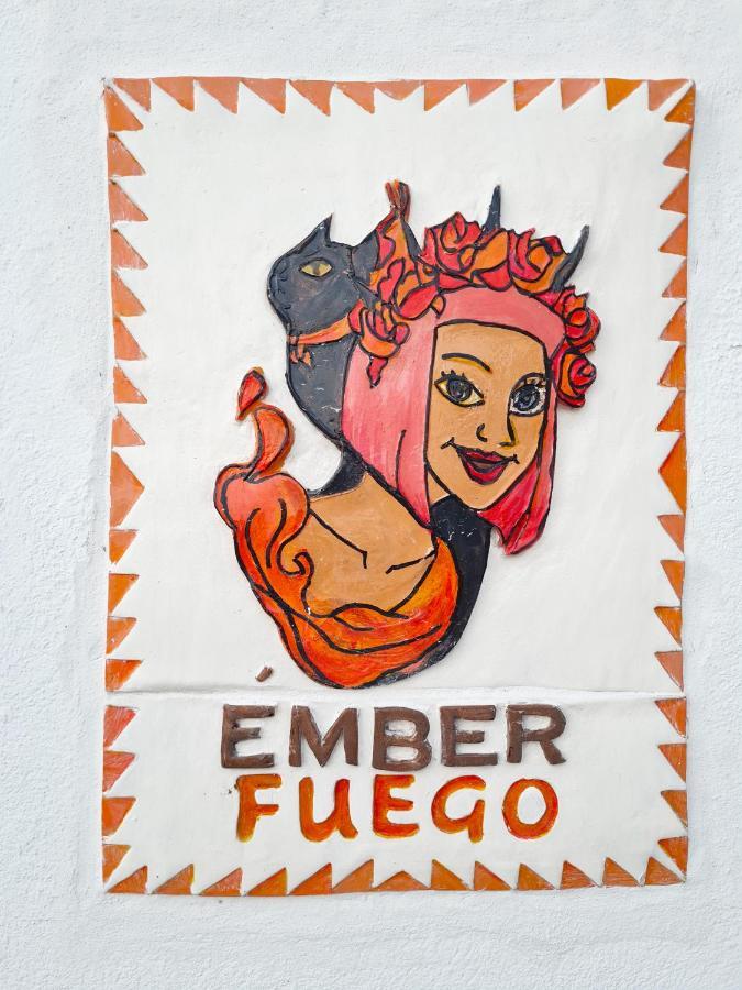 Suite Ember-Fuego Soportujar Eksteriør billede
